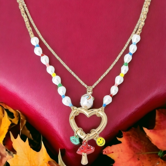 Nwt Betsey Johnson ONE LOVE Heart Charm NECKLACE RAINBOW MULTI color - Picture 5 of 9